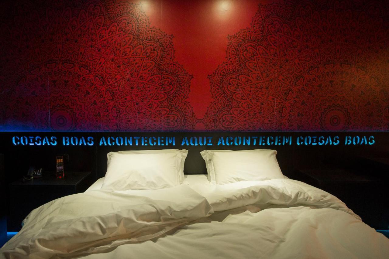 Tout Motel (Adults Only) กังปินาส ภายนอก รูปภาพ
